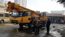 XCMG 16 ton Truck Cranes China mini Crane XCT16 crane truck for sale